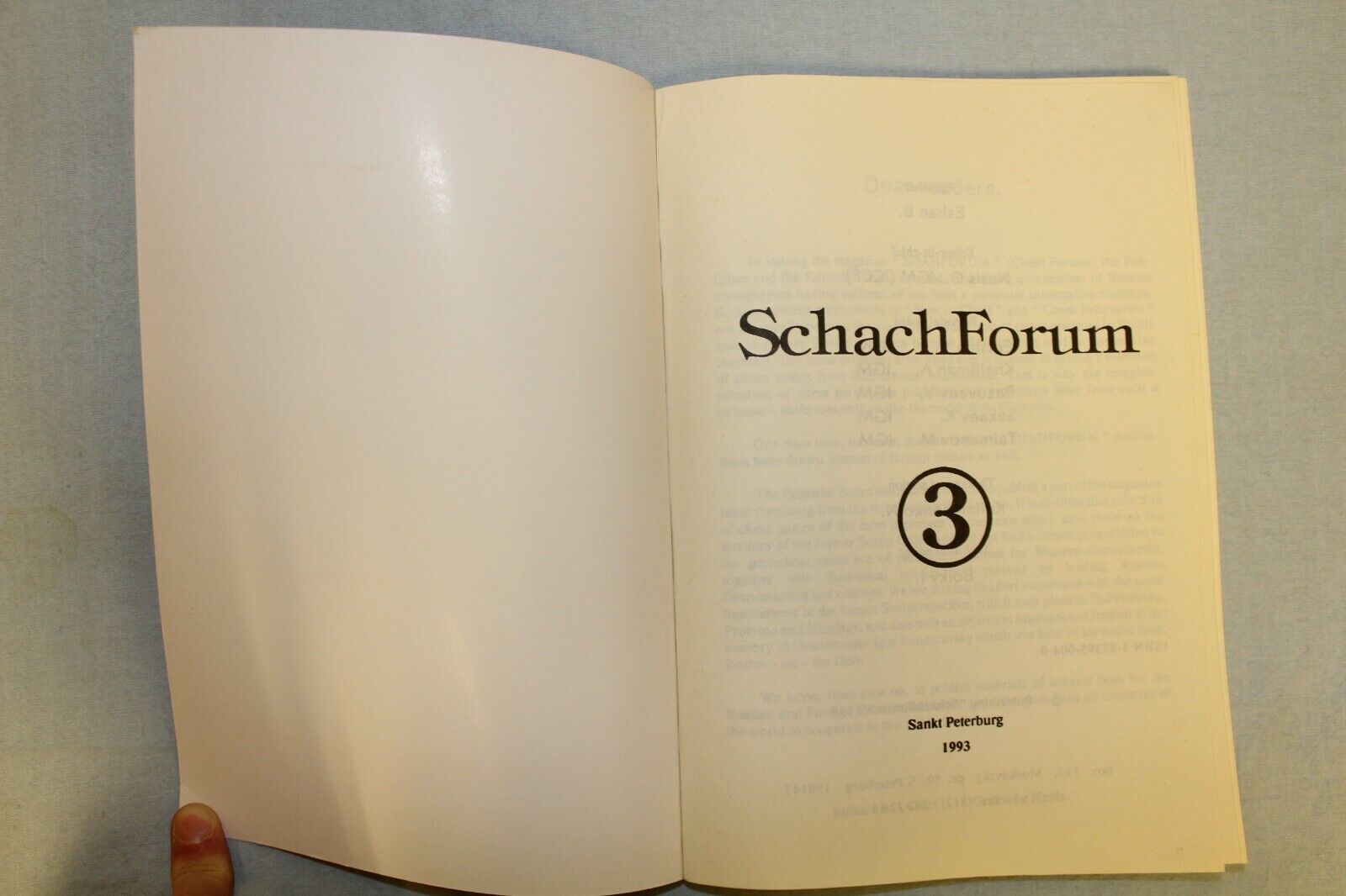 10676.2 Chess Magazines: Shach Forum. Theory, Analyse, Information. Vol 2, 3. 1992-93