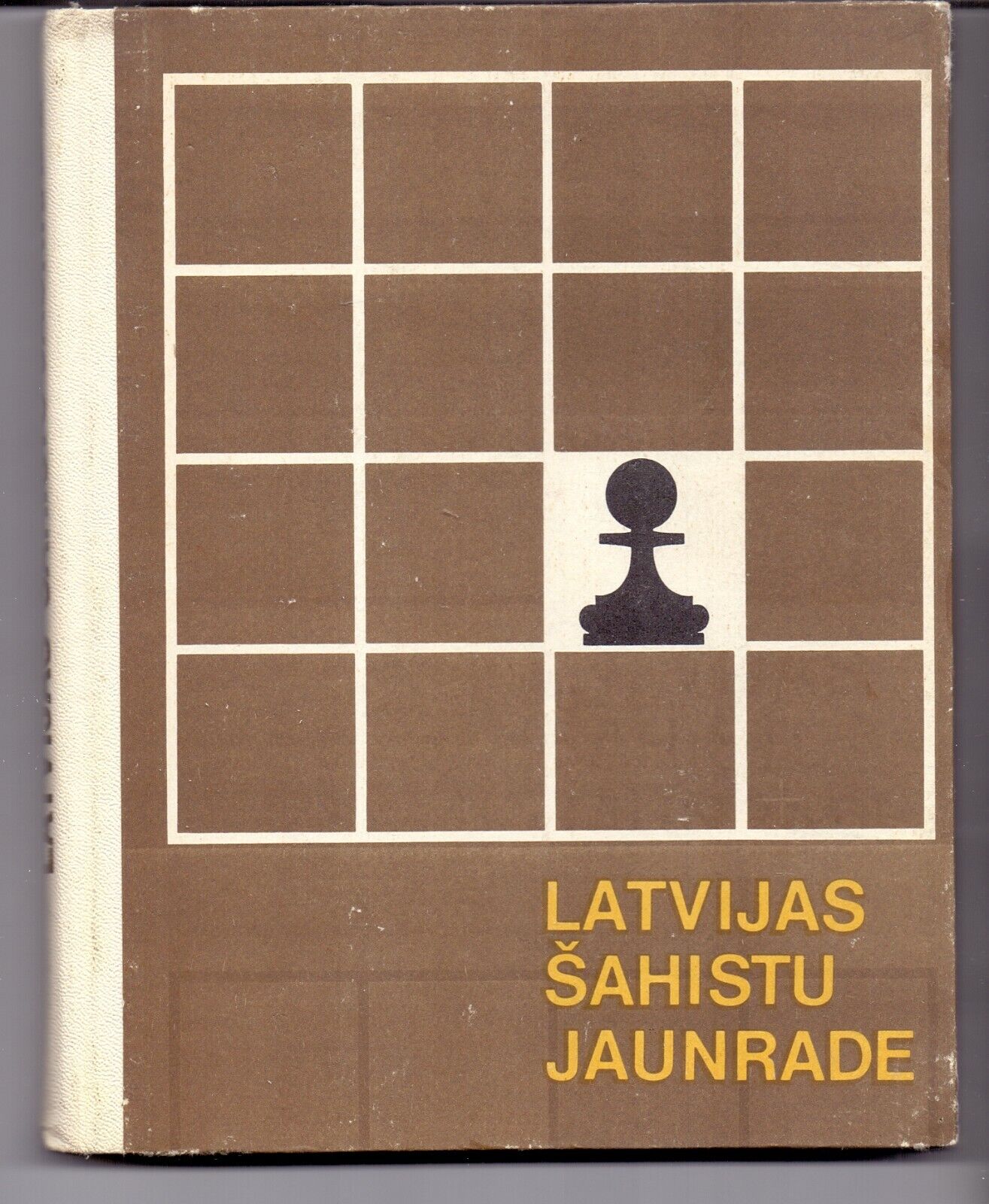 10690.2 Latvian chess books by and N. Zuravlev and A. Gipslis 1980 and 1984