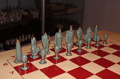 11413.Porcelain Chess Set «Electricity»