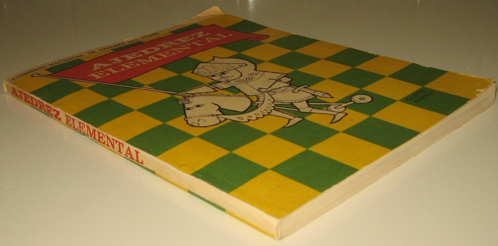 11879.Spanish Chess Book: Ajedrez elemental. Habana, 1968