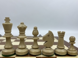 Wooden chess pieces with tournament board 4 in very good condition, but used